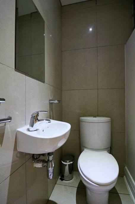 Upmarket Sandton Hydro Park Apartments Johannesburg Eksteriør billede