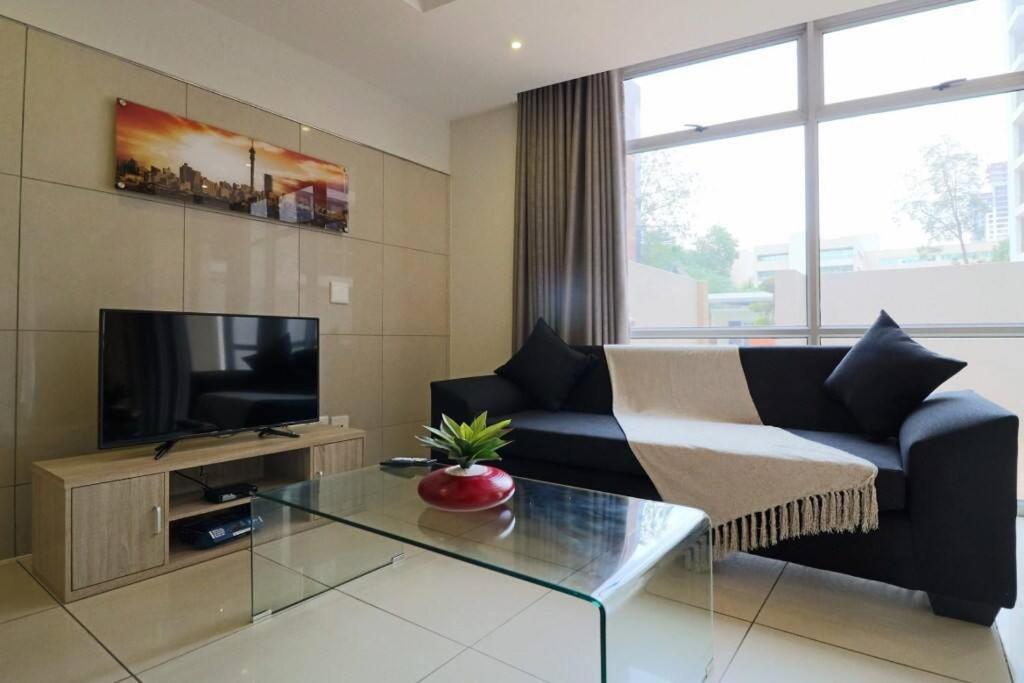 Upmarket Sandton Hydro Park Apartments Johannesburg Eksteriør billede