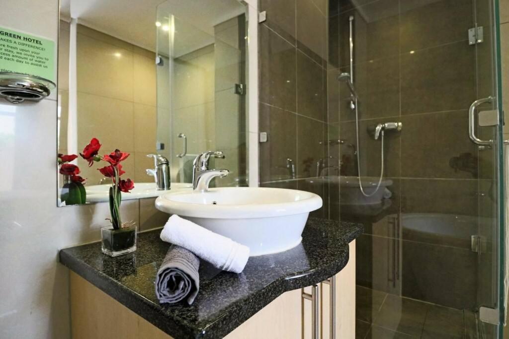 Upmarket Sandton Hydro Park Apartments Johannesburg Eksteriør billede